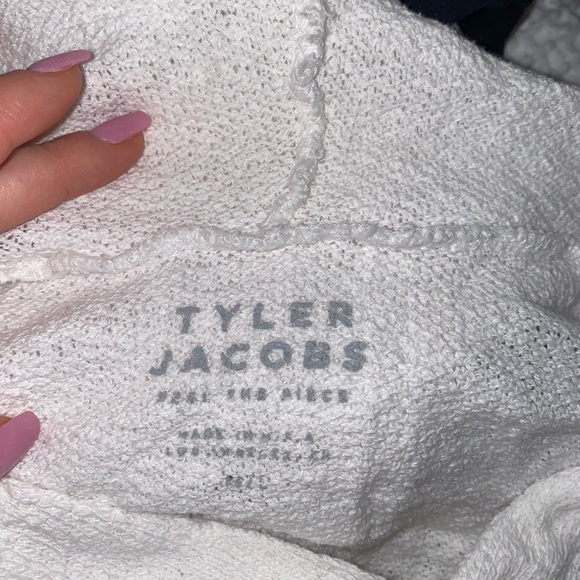 Tyler Jacobs Pullover - Picture 3 of 4